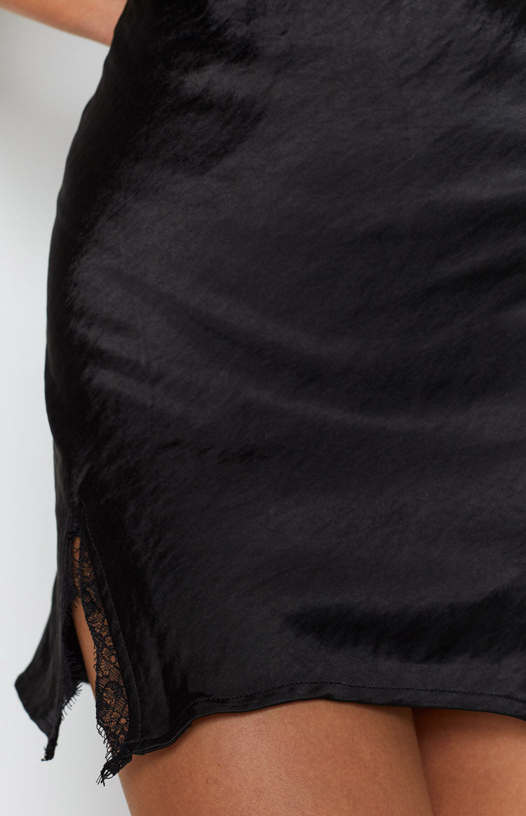 Vivian Lace Mini Skirt Black — 13