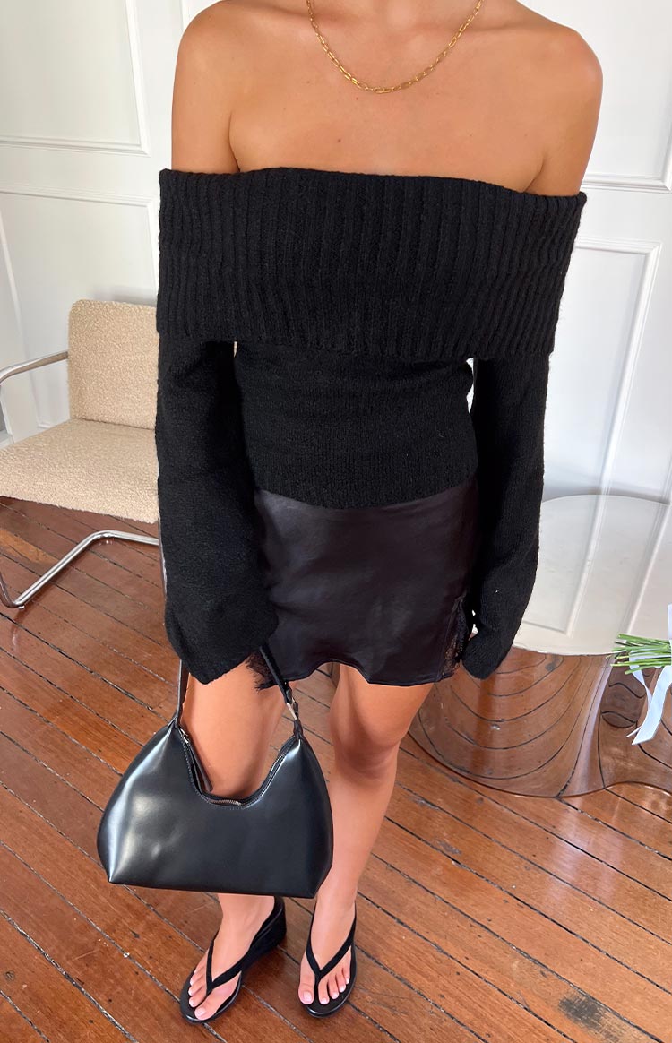 Vivian Lace Mini Skirt Black — 23