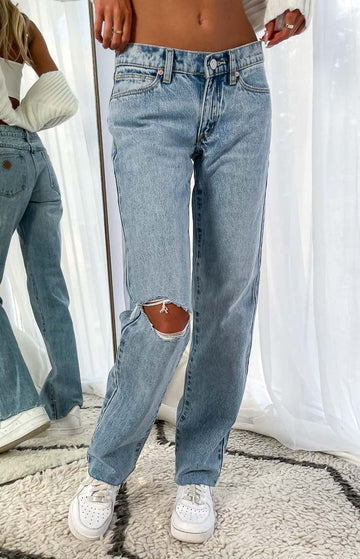 Abrand A 99 Rhonda Blue Rip Low Straight Jean — 1