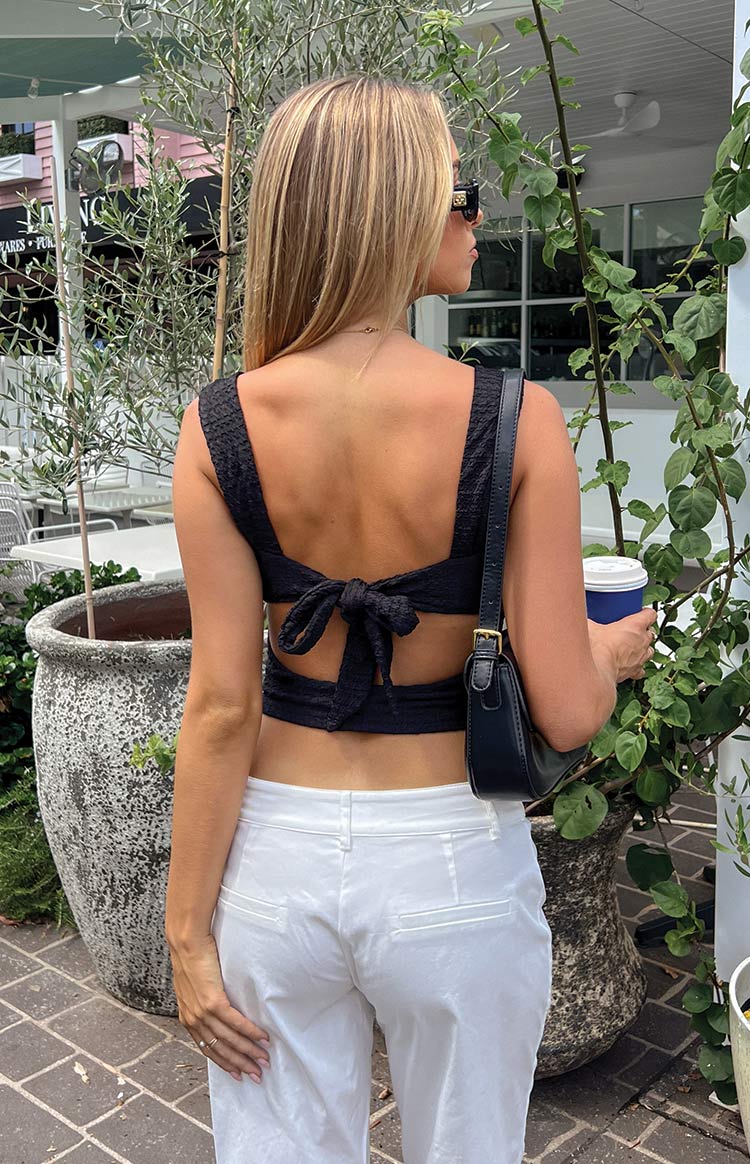 Vida Black Bow Top — 13