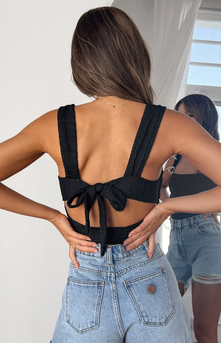 Vida Black Bow Top — 10
