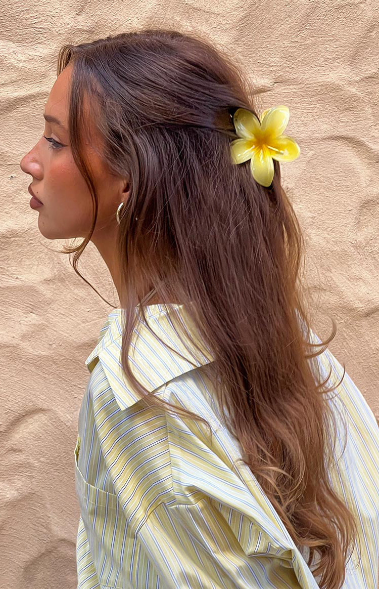Frangipani Yellow Flower Clip — 4