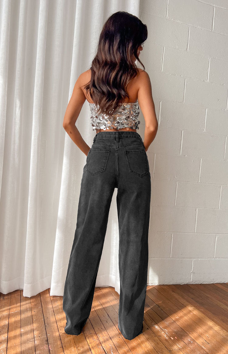 Essie Black Straight Leg Jeans — 7