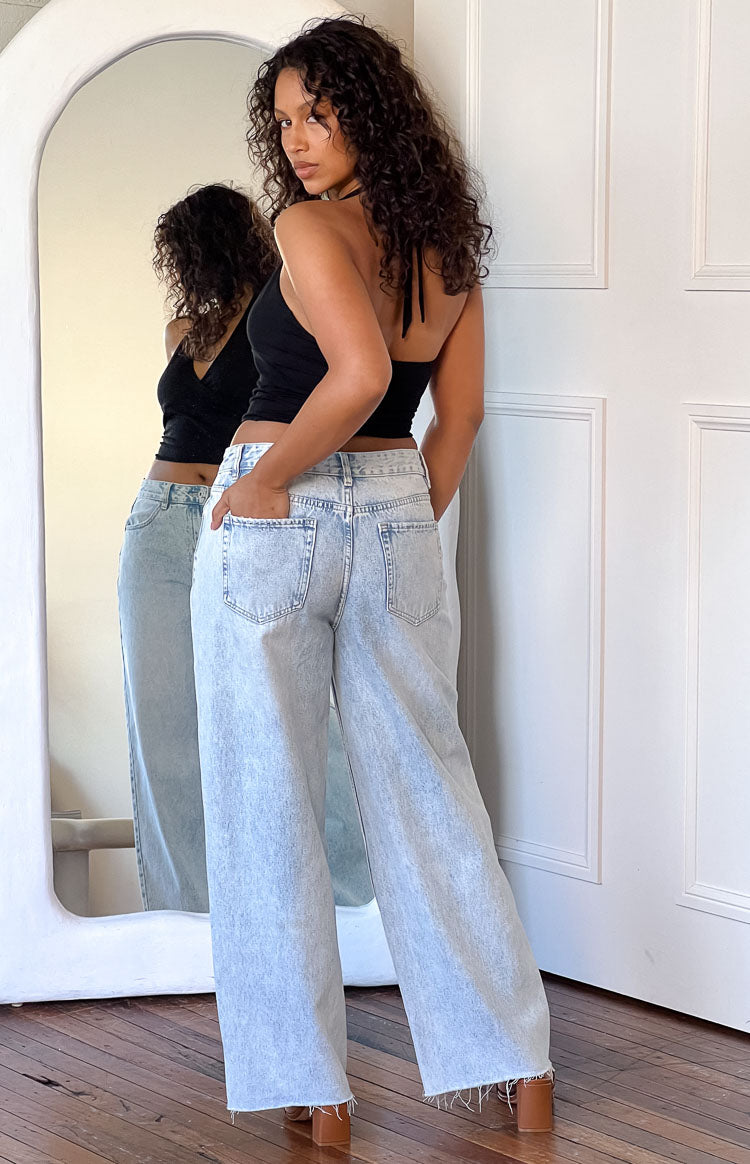 She's Yours Light Wash Denim Wide Leg Boyfriend Jeans — 25