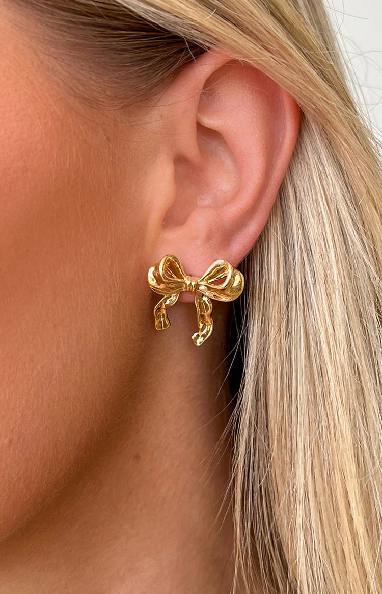 Calista Gold Bow Earrings — 1