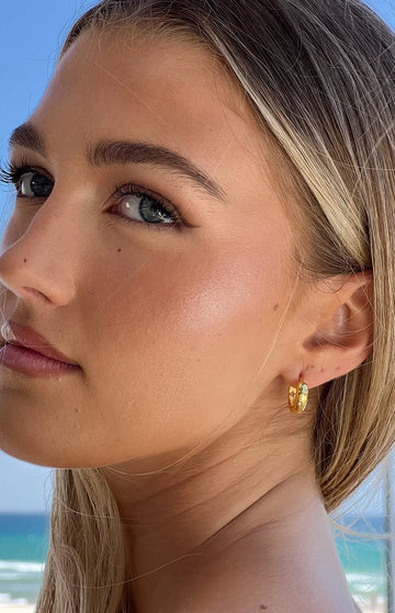 Stardust Gold Hoop Earrings — 1