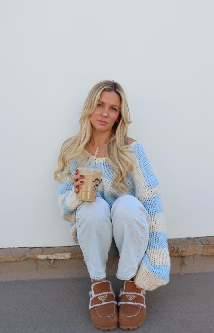 Delvey Light Blue Striped Chunky Knit Sweater — 11