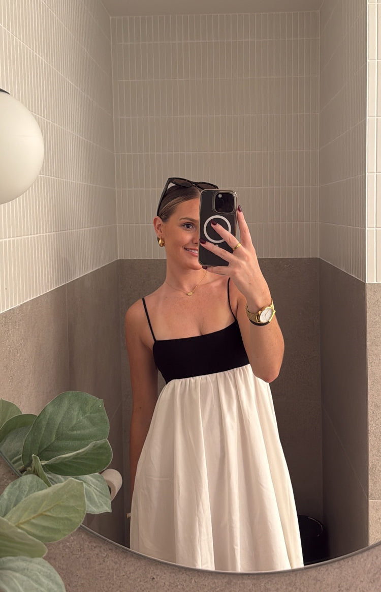 Akari White Contrast Maxi Dress — 10