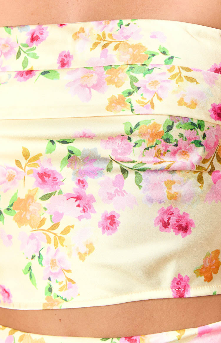 Genevieve Yellow Bloom Top — 9