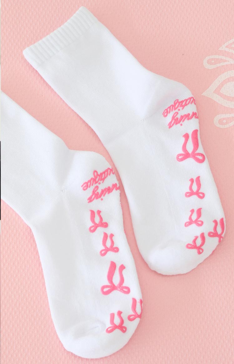 Sunrise Pink Bow Crew Yoga Socks — 1