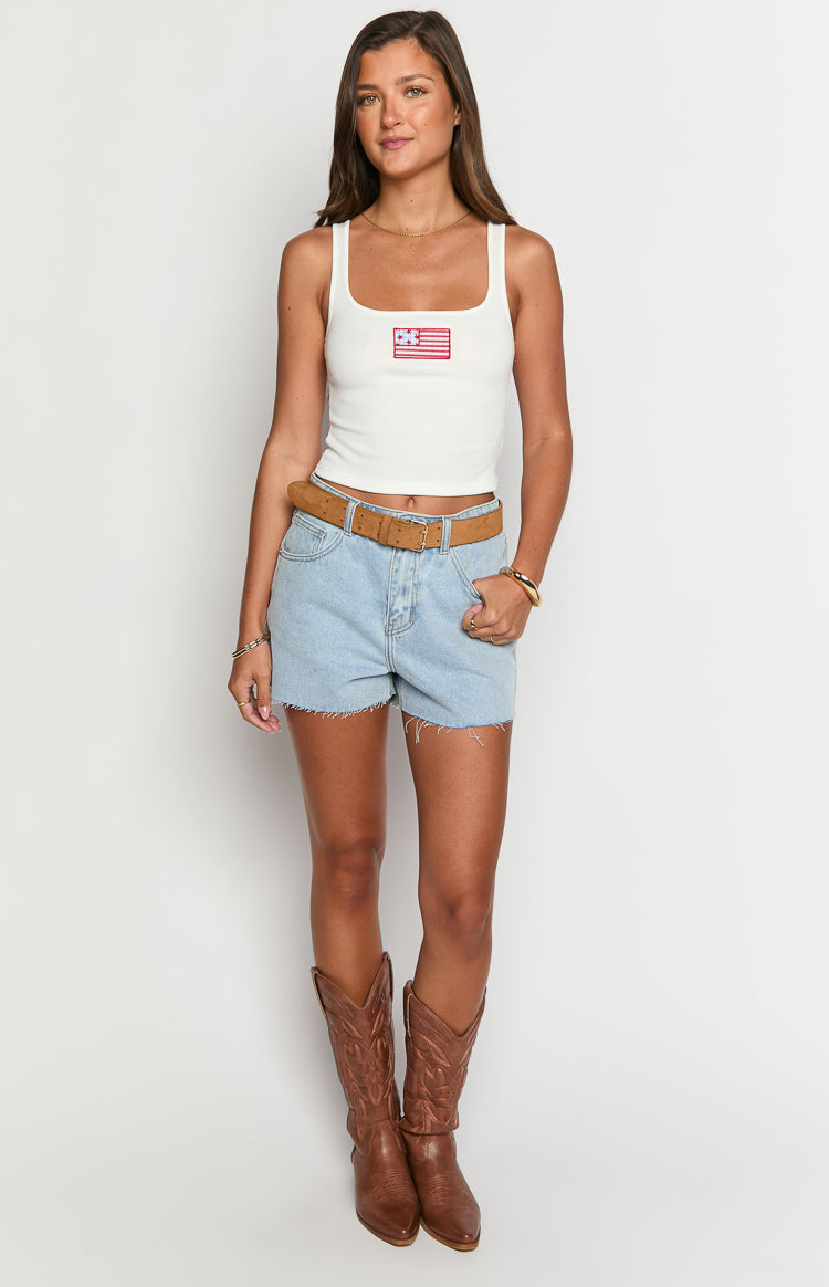 Winnie Star Light Wash Denim Shorts — 4