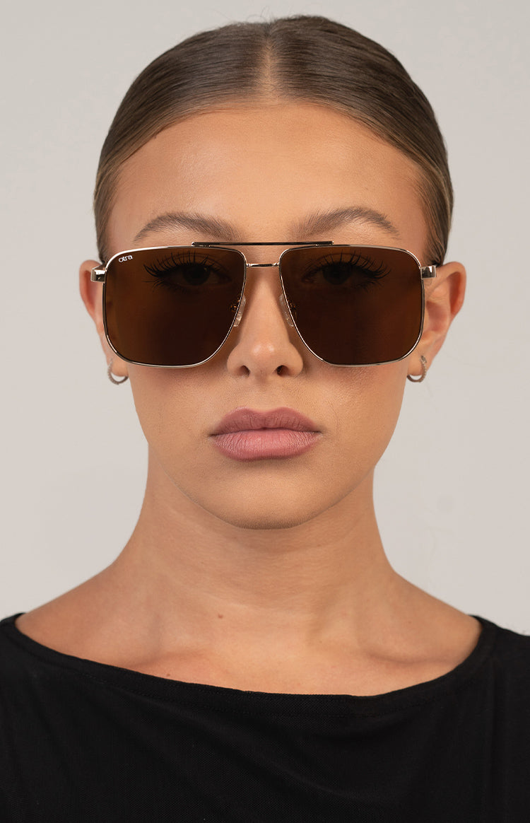 Otra Eyewear Sorrento Brown/Gold Aviator Sunglasses — 6