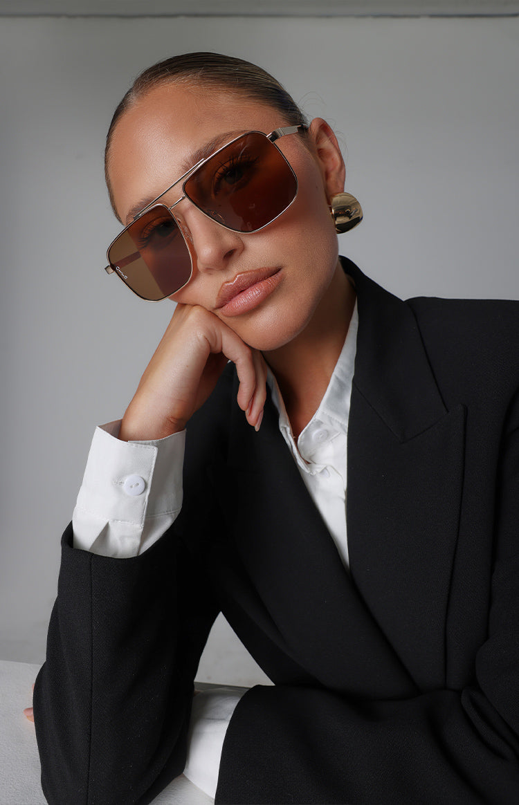 Otra Eyewear Sorrento Brown/Gold Aviator Sunglasses — 4