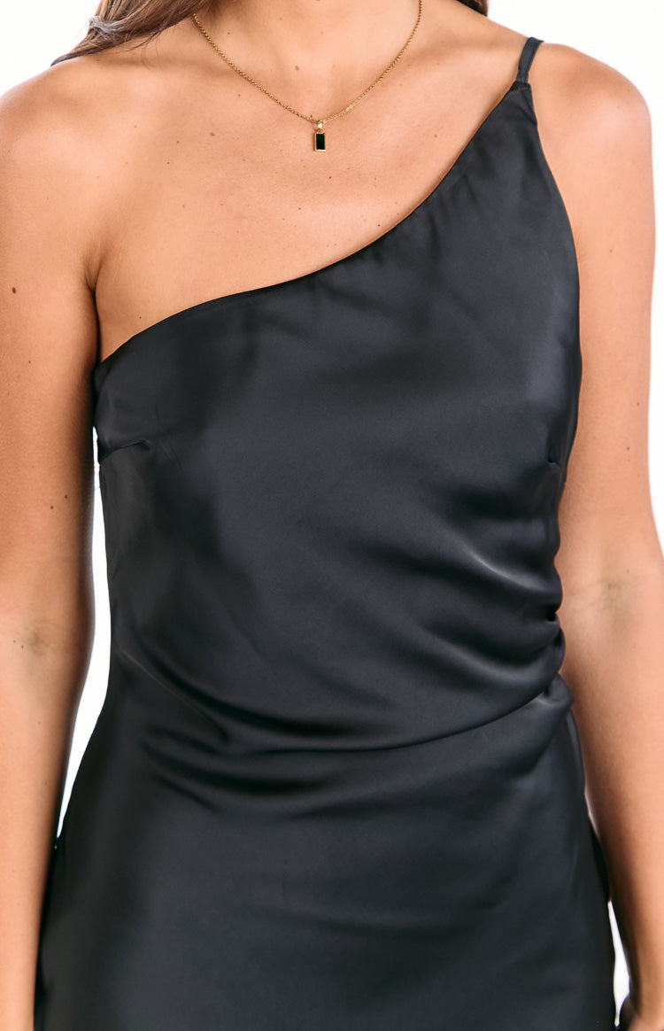 Marriot Black One Shoulder Formal Maxi Dress — 6