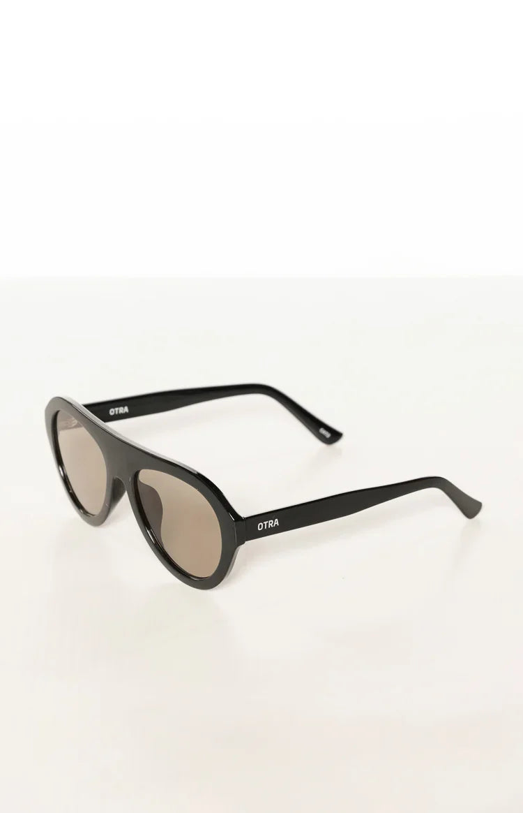 Otra Eyewear Maddy Black Aviator Sunglasses — 3