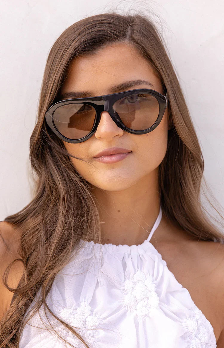 Otra Eyewear Maddy Black Aviator Sunglasses — 9