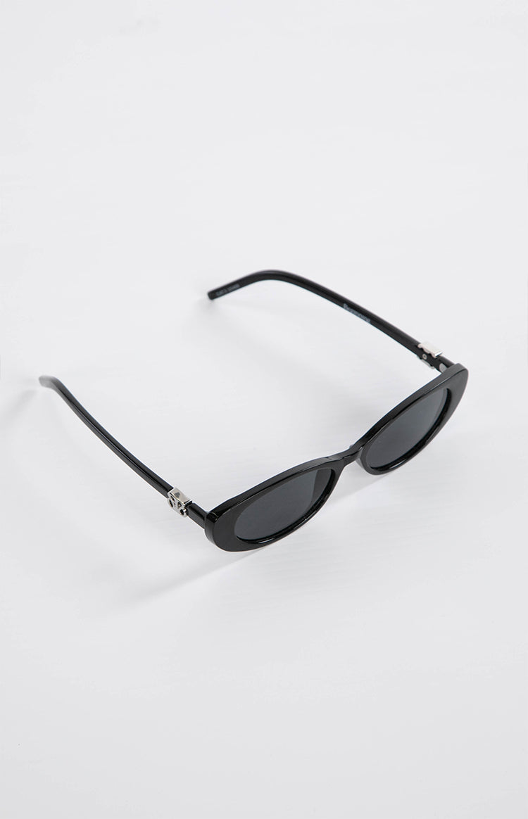 Beginning Julie Black Rounded Sunglasses — 4