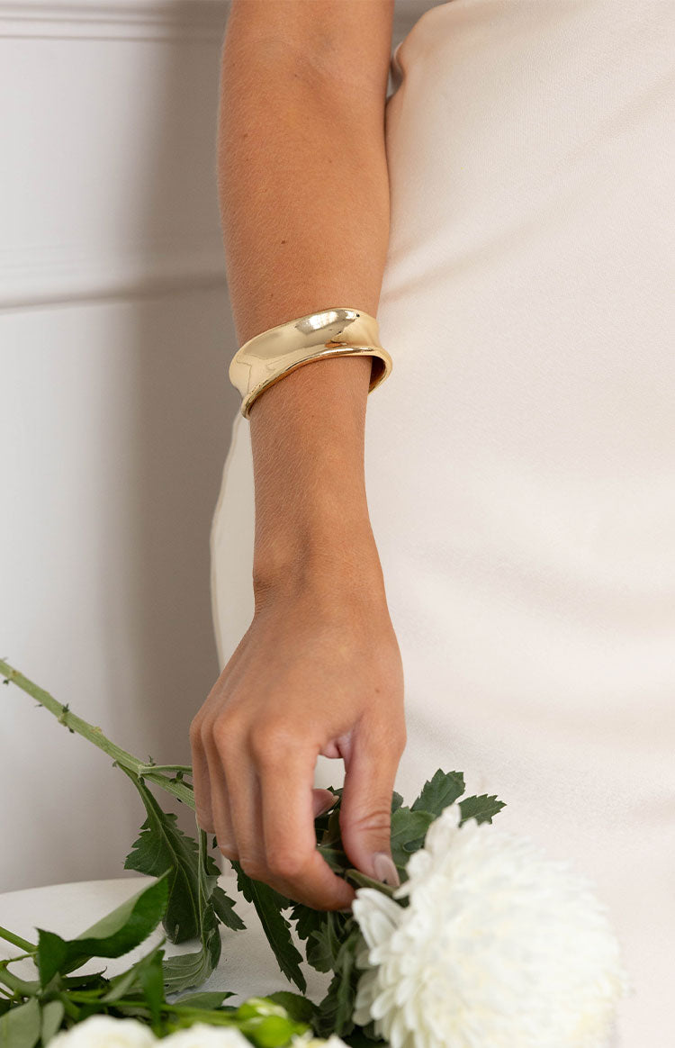 True Desire Gold Wavy Cuff Bangle - 5