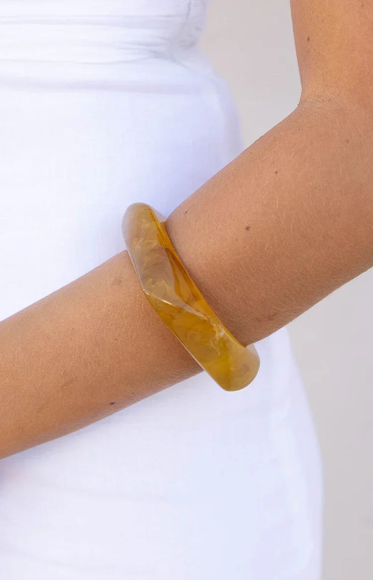 Zantie Yellow Resin Square Bangle — 3