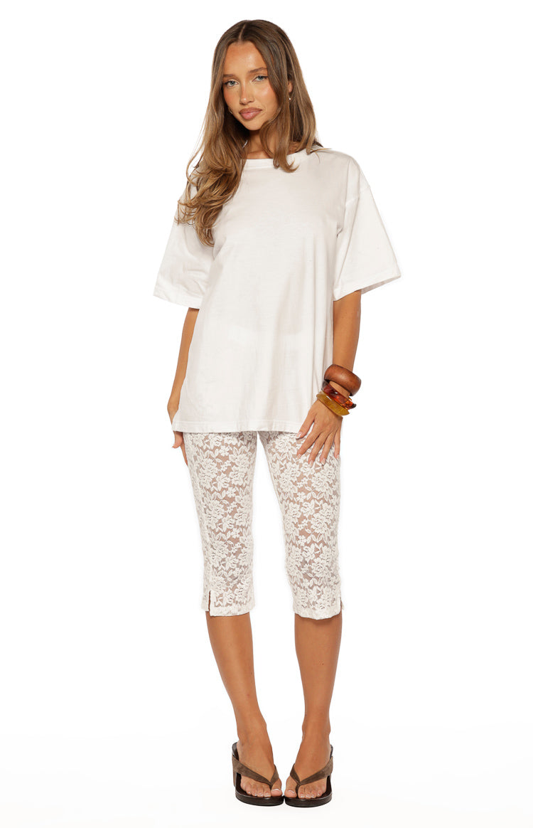 Lydia White Lace Mid Rise Capri Pants — 2