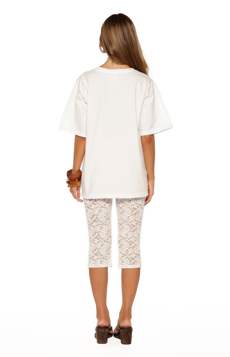 Lydia White Lace Mid Rise Capri Pants — 7