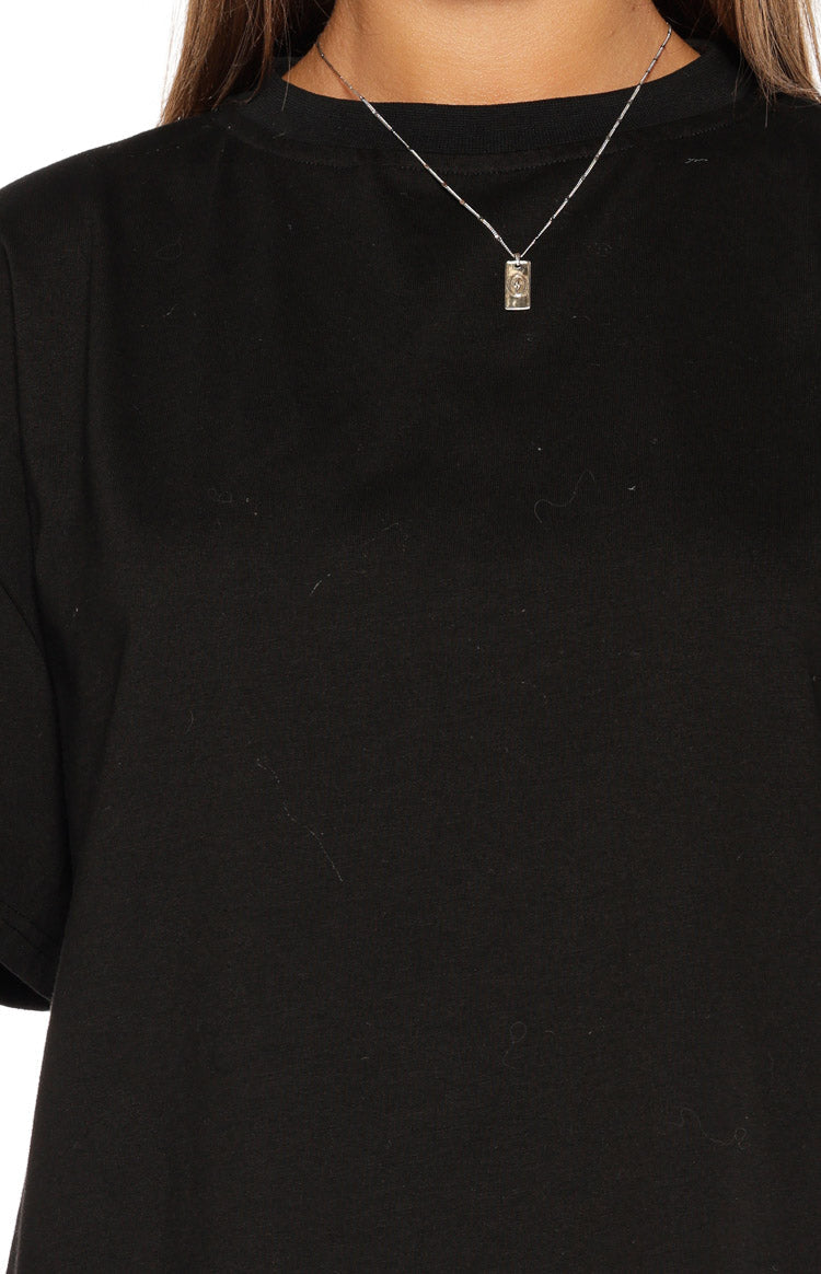 Alba Plain Black Tee — 11