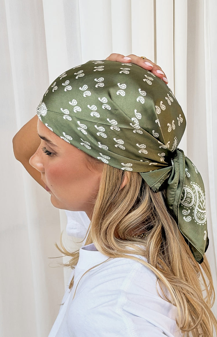 Zella Green Paisley Print Satin Triangle Scarf — 3