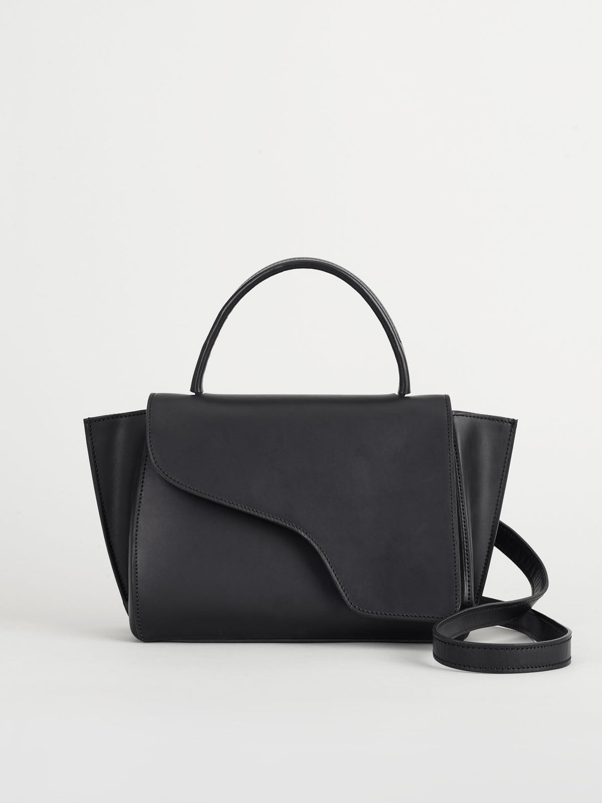 ATP Atelier Arezzo Leather Handbag - Black