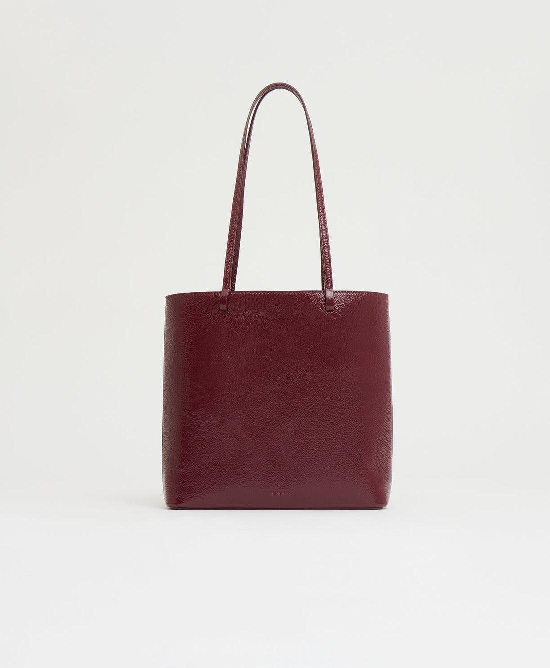 Mansur Gavriel Filo Tote in laminated Italian leather - Claret Naplak