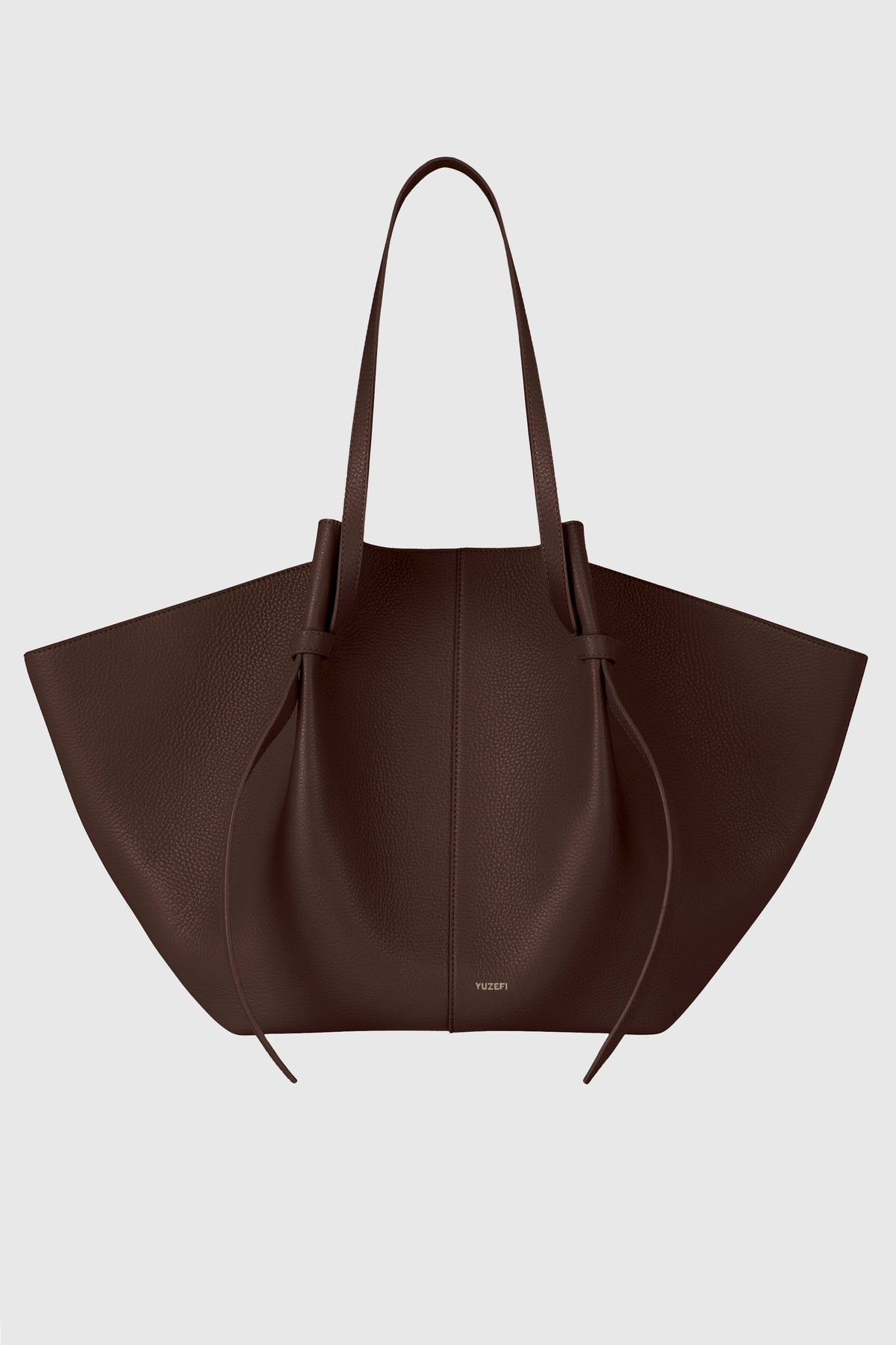 Yuzefi XL Mochi Tote in pebble-grained bovine leather - Espresso