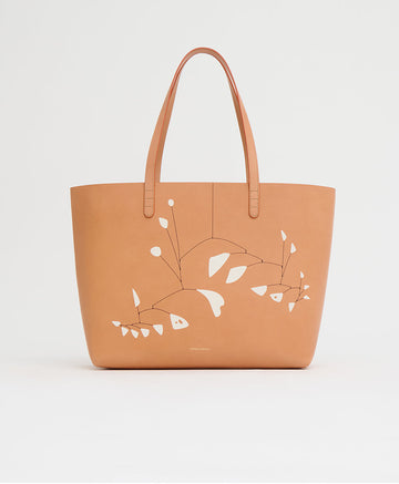 Mansur Gavriel Alexander Calder Large Tote in Italian vegetable-tanned leather - Cammello